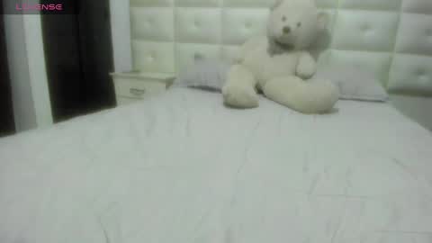 LEXXI online show from May 12, 2026, 1:03 am