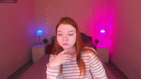 lexxxyone online show from February 10, 2025, 3:46 am