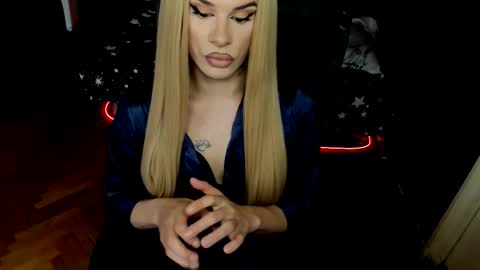 Snapshot of lexxymiss chatting on October 15, 2025, 9:53 am eva lexy you may call me Miss online show from October 15, 2025, 9:53 am