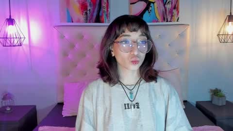 Lexy online show from December 2, 2024, 6:10 pm