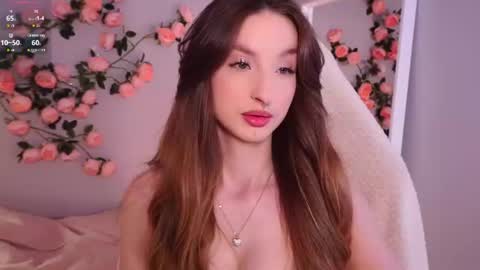 Lexy  online show from August 4, 2026, 8:55 pm