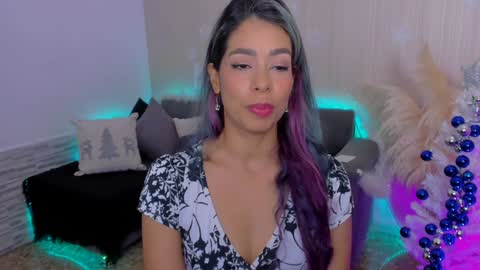 Snapshot of lexy_fox2 chatting on December 16, 2024, 4:13 am Lexy online show from December 16, 2024, 4:13 am