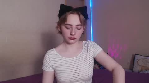 Snapshot of lexy_l0vy chatting on April 12, 2026, 6:51 am LexxxY online show from April 12, 2026, 6:51 am