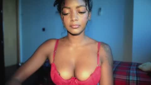 LEXY - Independent account online show from June 12, 2026, 10:47 am
