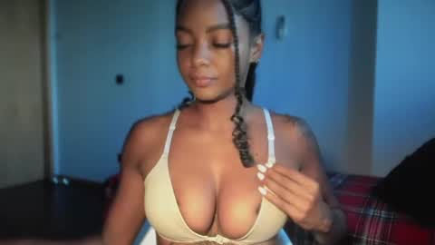 LEXY - Independent account online show from June 27, 2026, 10:31 am