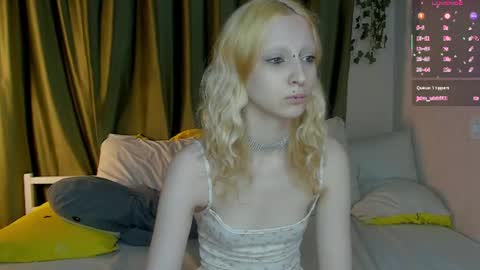 Snapshot of lexy_woorhez chatting on June 17, 2026, 4:08 pm Lexy online show from June 17, 2026, 4:08 pm