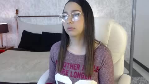 lexyblaze_ online show from November 3, 2025, 11:22 am