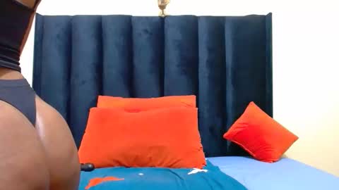 Silindile Caroline Madlala online show from October 6, 2025, 6:38 pm