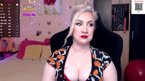 Lexy online show from September 12, 2025, 1:44 pm