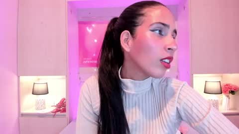 Snapshot of lexyquinn_ chatting on September 24, 2025, 4:05 am L I A  online show from September 24, 2025, 4:05 am