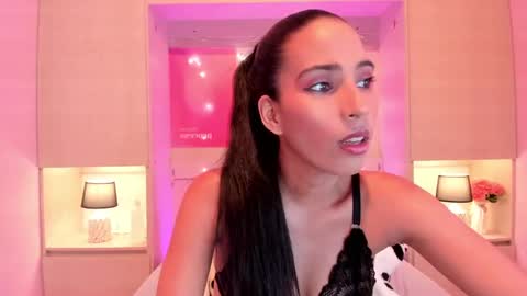 Snapshot of lexyquinn_ chatting on September 26, 2025, 4:05 am L I A  online show from September 26, 2025, 4:05 am