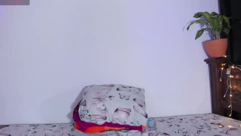 Leya online show from March 4, 2026, 11:33 pm