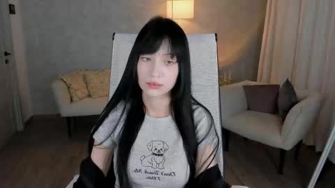 leya online show from February 1, 2026, 9:57 pm