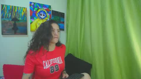 leyla_horny_bg online show from November 30, 2025, 2:04 am
