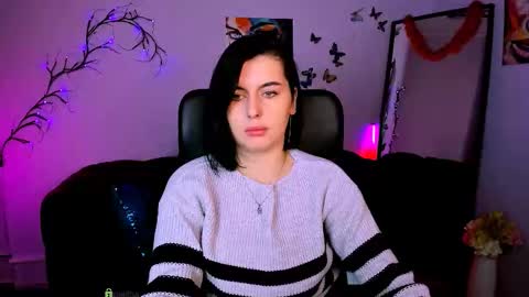 Leyla online show from December 21, 2025, 11:50 am