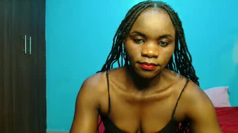 Maya online show from October 4, 2025, 1:53 pm