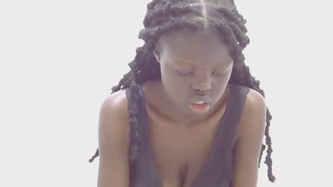 laylani69 online show from July 28, 2026, 7:48 am