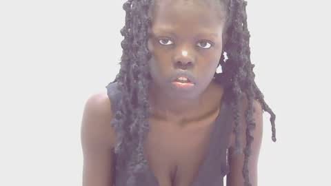 laylani69 online show from July 31, 2026, 6:02 am