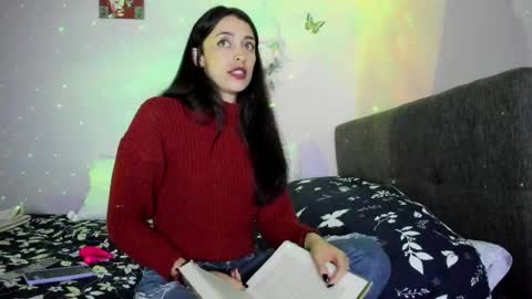 Leyna online show from February 18, 2025, 2:16 am