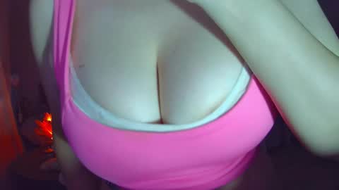 Snapshot of leysun7777 chatting on October 2, 2025, 2:40 am Leysun7 online show from October 2, 2025, 2:40 am