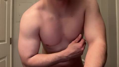 Snapshot of lhotboyl chatting on February 10, 2026, 2:37 am lhotboyl online show from February 10, 2026, 2:37 am