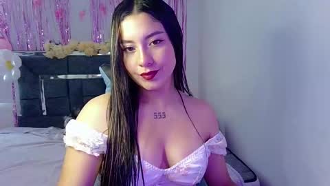 Snapshot of lia_14_ chatting on October 4, 2025, 4:27 pm Lia online show from October 4, 2025, 4:27 pm