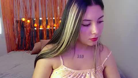 Snapshot of lia_14_ chatting on October 30, 2025, 1:45 pm Lia online show from October 30, 2025, 1:45 pm