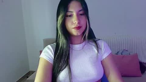 Lia  online show from May 1, 2026, 10:36 pm