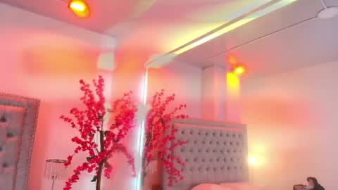 Lia  online show from May 5, 2026, 3:14 am