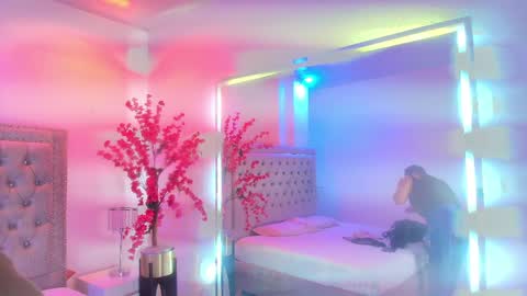 Lia  online show from May 13, 2026, 3:48 am