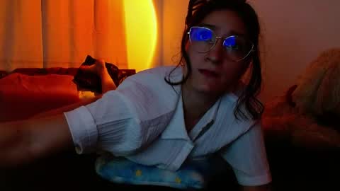 Snapshot of lia_ana_ chatting on May 16, 2026, 10:36 am liliana online show from May 16, 2026, 10:36 am