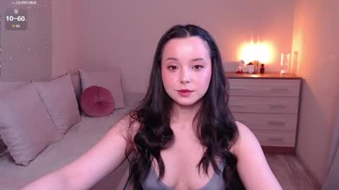 L I A online show from April 11, 2026, 1:37 pm