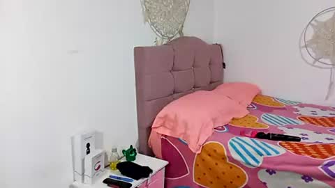 Lia online show from July 12, 2026, 11:51 pm
