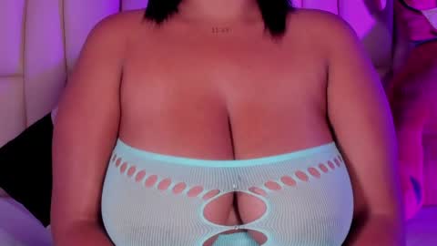 lia_mariana online show from June 8, 2026, 1:28 am