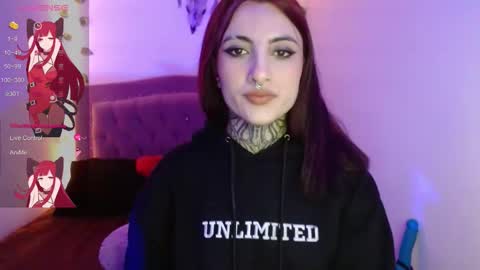 lia spicy   ig online show from November 14, 2025, 4:17 pm