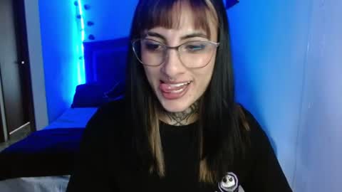 lia spicy   ig online show from June 26, 2026, 6:23 pm