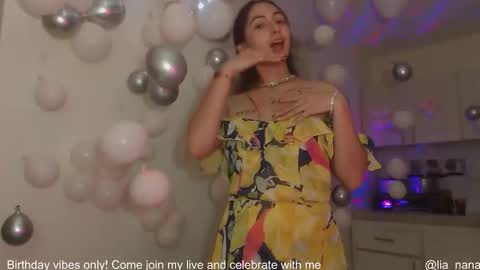 Snapshot of lia_nanami chatting on October 23, 2025, 11:24 pm Lia online show from October 23, 2025, 11:24 pm