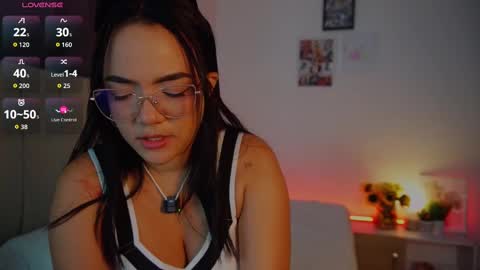 Lia  online show from September 23, 2025, 1:14 pm