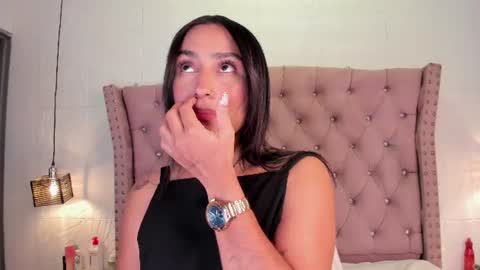 lia_sofiia online show from June 17, 2026, 9:12 am