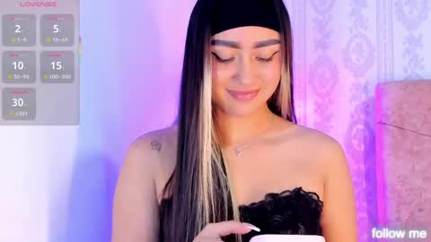 Snapshot of liaa_18 chatting on April 26, 2026, 5:05 am Liaa online show from April 26, 2026, 5:05 am