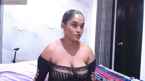 liaa_cams online show from July 17, 2026, 3:02 am