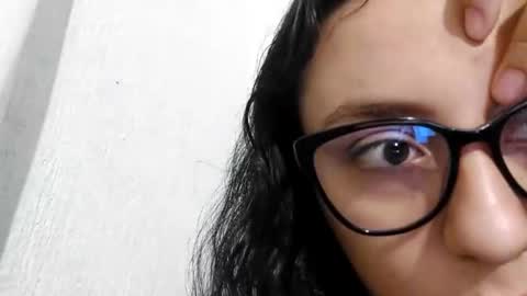   lia  online show from December 17, 2024, 5:29 am