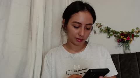   lia  online show from January 17, 2025, 6:15 am