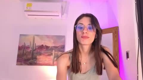 Lia  online show from January 17, 2026, 12:32 pm