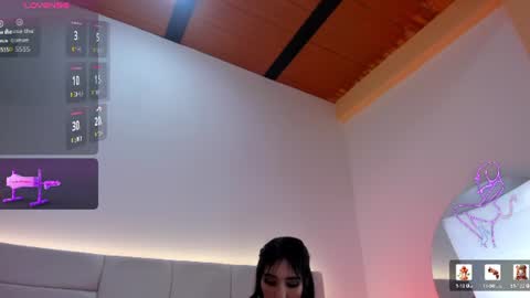 Snapshot of liaagener chatting on June 21, 2026, 2:36 am Liaa online show from June 21, 2026, 2:36 am