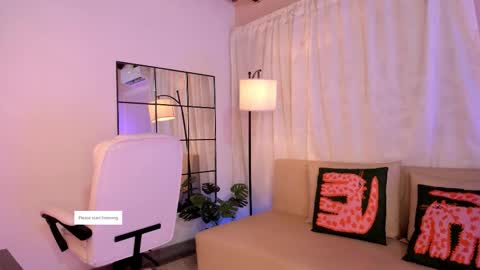 Lia online show from March 24, 2026, 12:21 pm