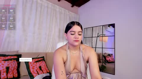 Lia online show from April 30, 2026, 12:11 pm