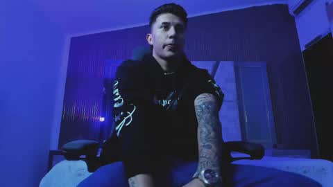 Liam Smith online show from September 25, 2025, 12:09 pm