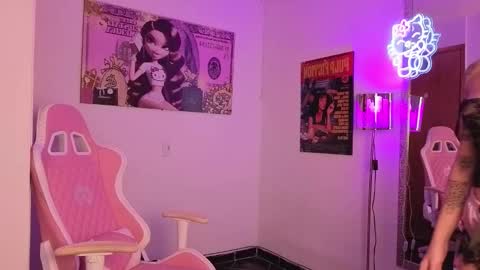 Lia Butera online show from October 13, 2025, 3:12 pm