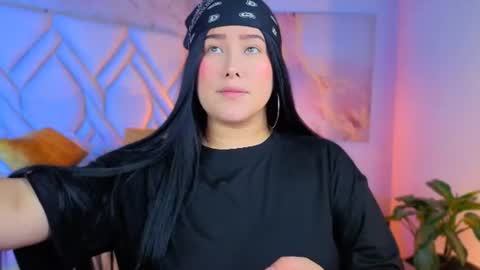 Lia Cox online show from July 2, 2026, 8:48 pm